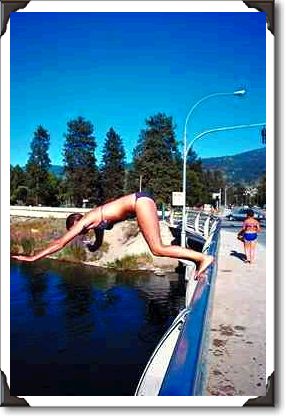 Unused bridge, formerly U.S. 89, Arizona