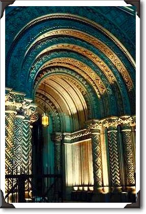 Arched doorway, Masonic Temple