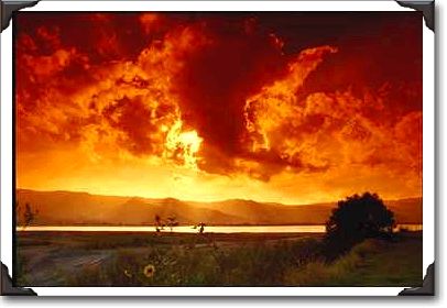 Sunrise, Lake Elsinore, California