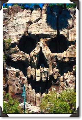 Rock skull