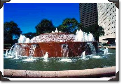 Bob and Vivian Smith Fountain, Houston, Texas