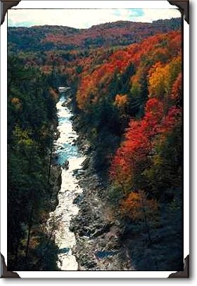 Fall foliage at Queechee Gorge, Queechee, Vermont