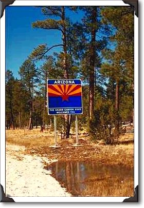 Arizona border sign