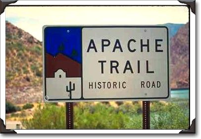 Apache Trail marker near Roosevelt Lake