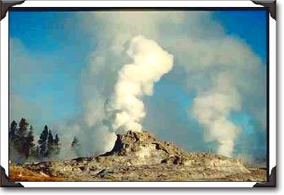 Castle Geyser eruption, Upper Geyser Basin, Yellowstone National Park