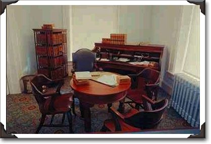 Old books, Governor's desk, Florida